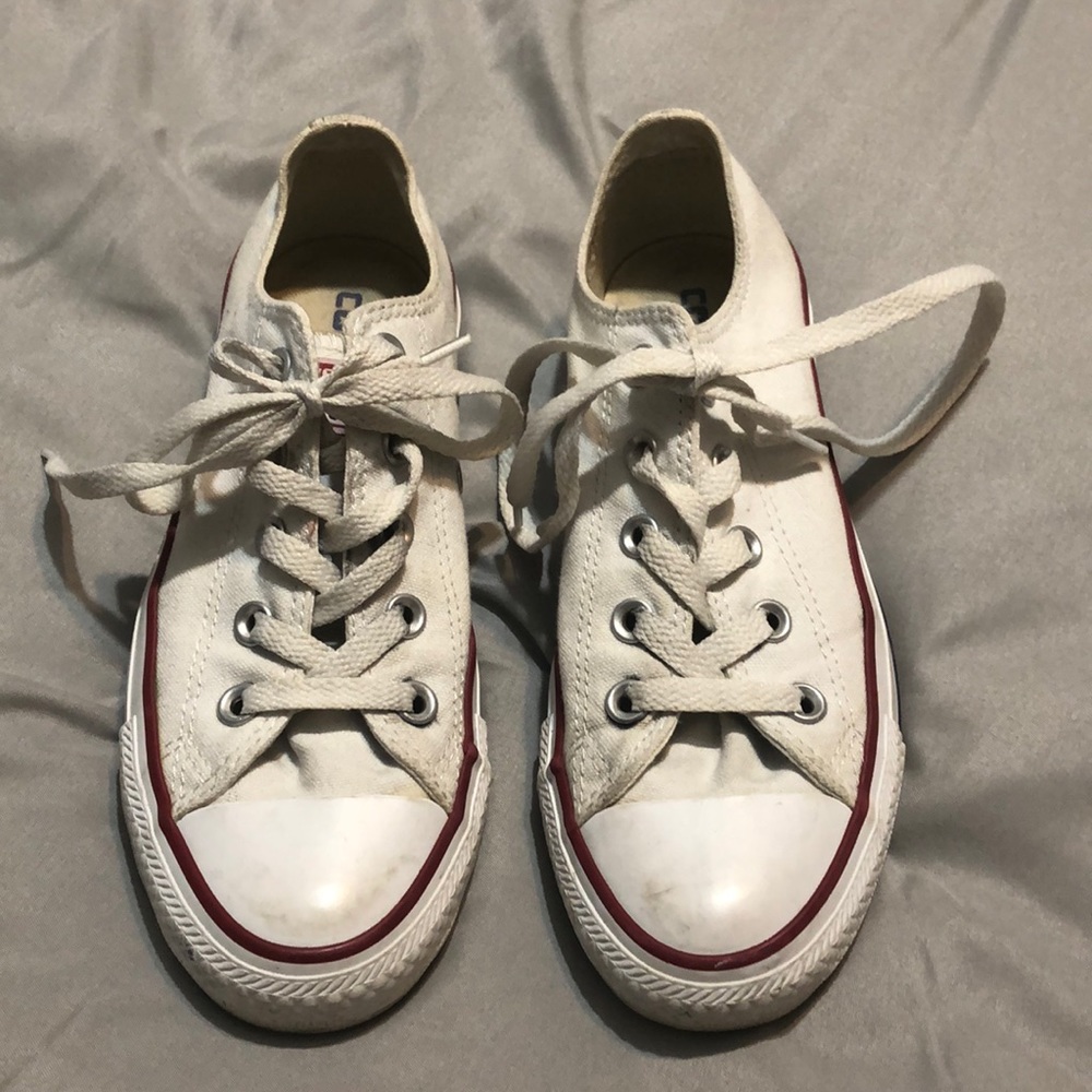 White ALL⭐️STAR Converse - Picture 2 of 5